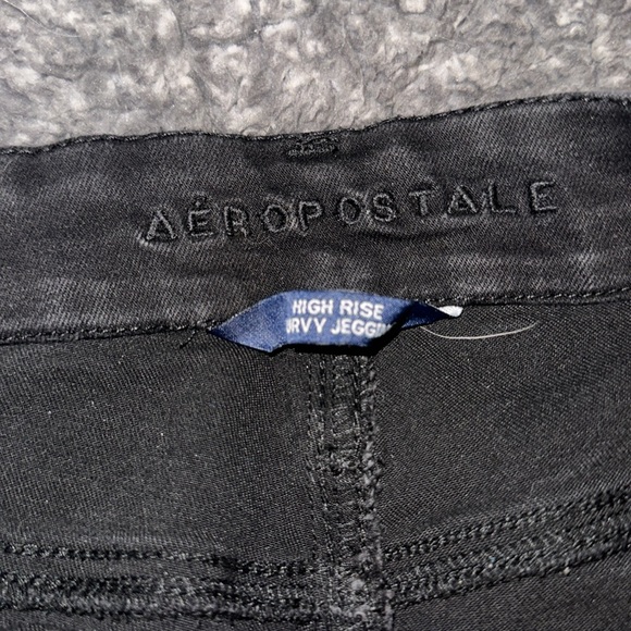 Jeans - Picture 3 of 4